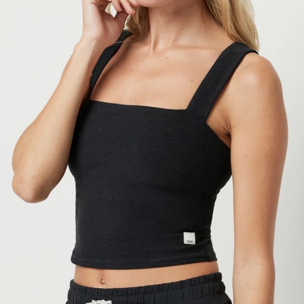 Vuori Square Neck Crop Top